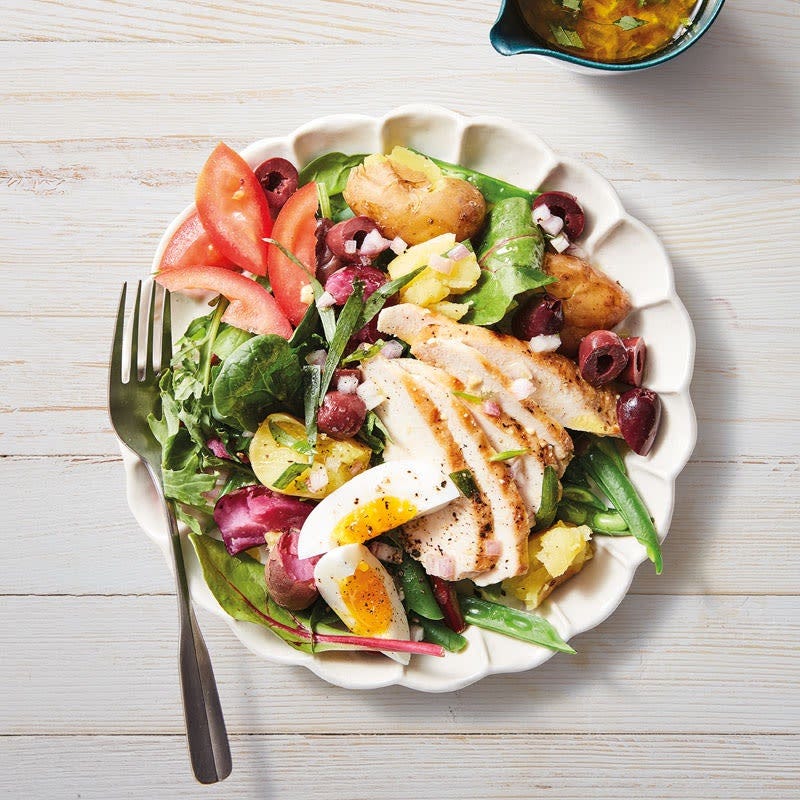 Hähnchen-Kartoffel-Salat mit Estragonvinaigrette