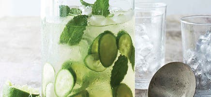 Kokos- och gurkdrink