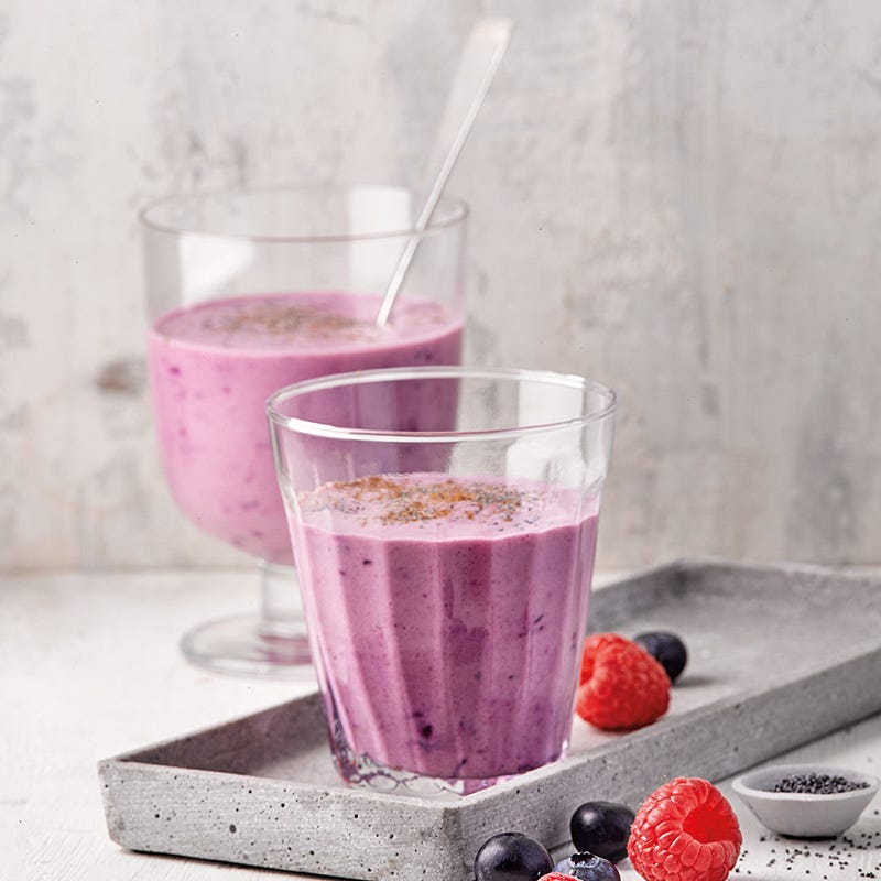 Smoothie mit Beeren & Haferkleie