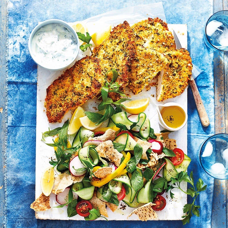 Quinoa-Kräuter-Schnitzel mit Fattoush