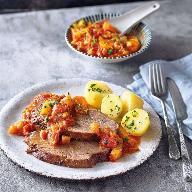 Rinderschmorbraten mit Gemüsesauce
