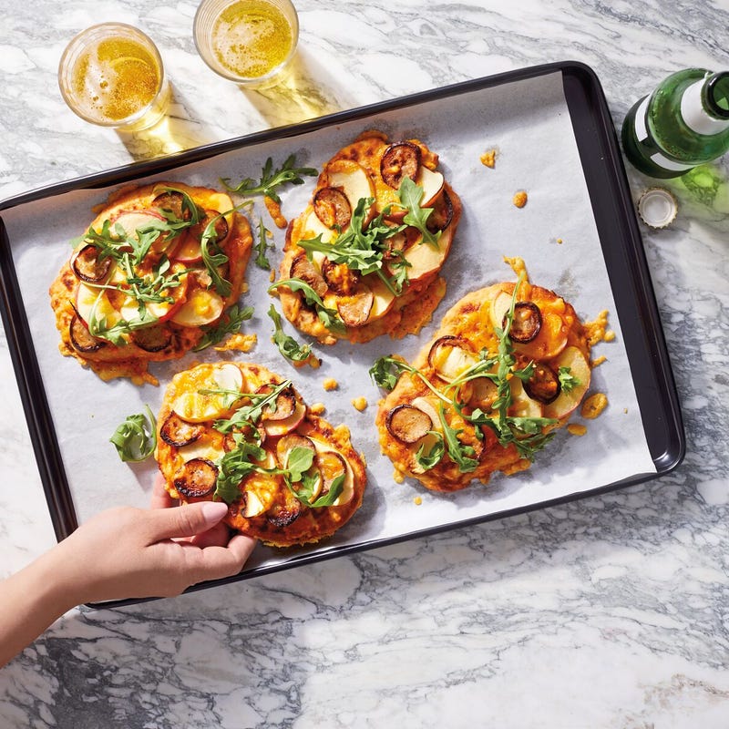 Photo of Apple & sausage 2-ingredient dough pizzas by WW