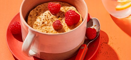 Microwave Banana-Oat Cake with Fresh Raspberries