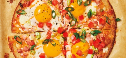 Bacon, egg, and cheese pizza