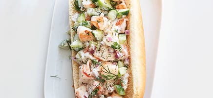 Prawn roll with cucumber and dill