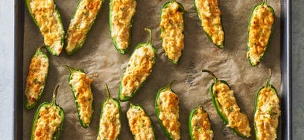 « Poppers » aux piments jalapenos avec poulet Buffalo