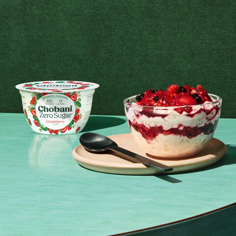 WW x Chobani® Zero Sugar Mixed Berry Overnight Oats