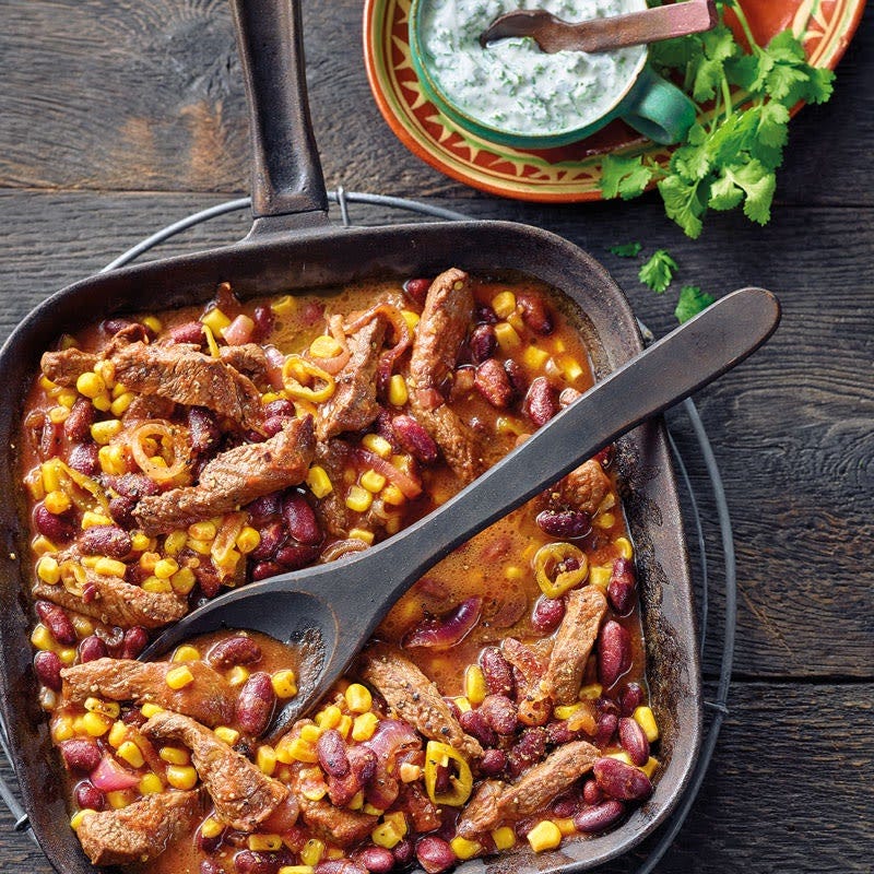 Pikante Steakpfanne mit Koriandertopping