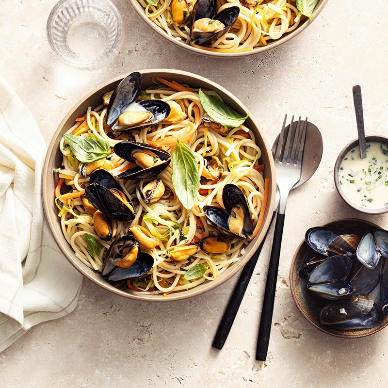 Spaghetti aux moules et au basilic