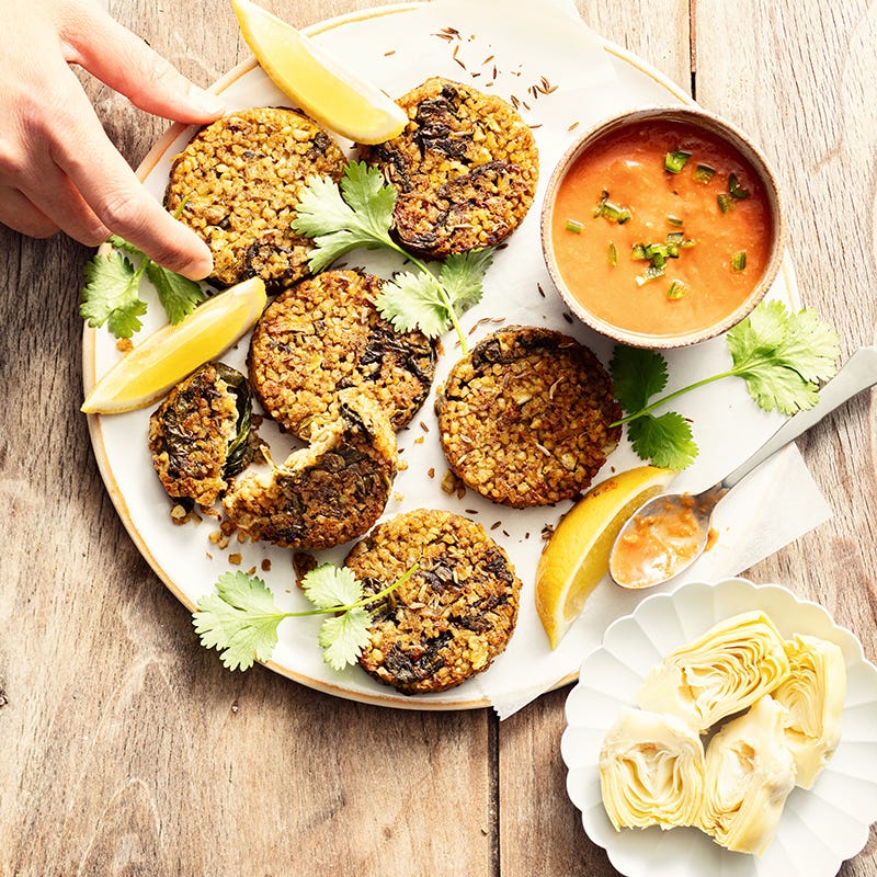 Galette de boulgour, épinard, artichaud et sauce tomate