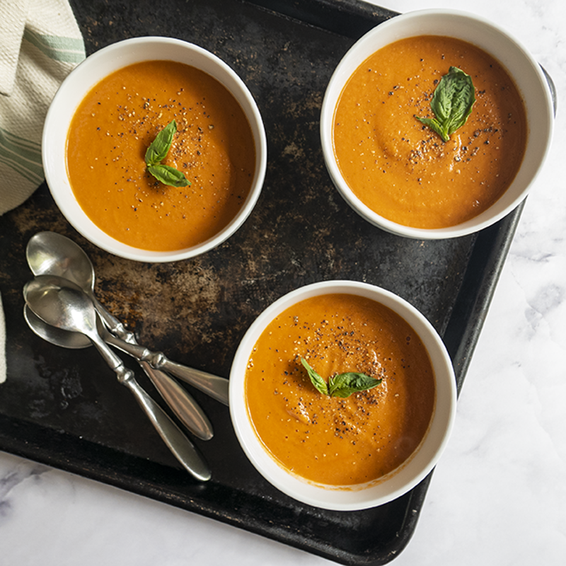 Photo of 'Creamy' tomato & basil soup by WW
