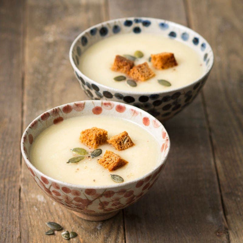 Velouté de topinambour au pain d’épices
