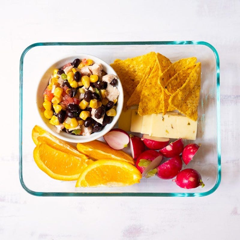 Photo de Boîte à lunch de nachos au poulet déconstruits par WW