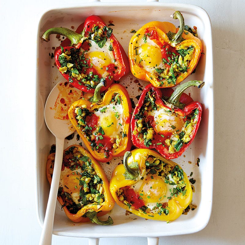 Gebackene Paprika mit Kichererbsenfüllung & Ei