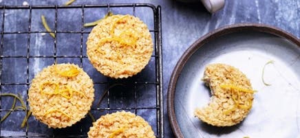 Muffins à l’avoine et au citron cuits au four