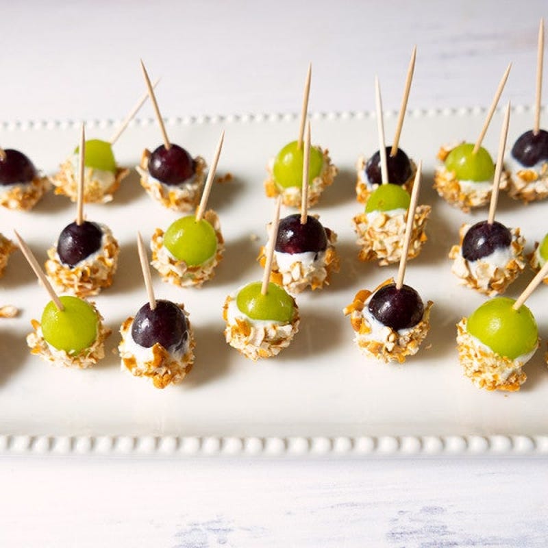Photo of Frozen yogurt and pretzel-dipped grapes by WW