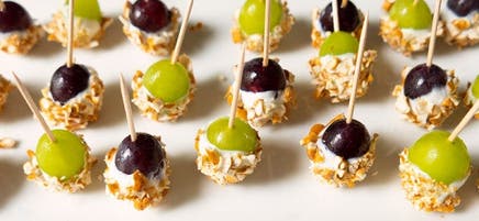 Frozen yogurt and pretzel-dipped grapes