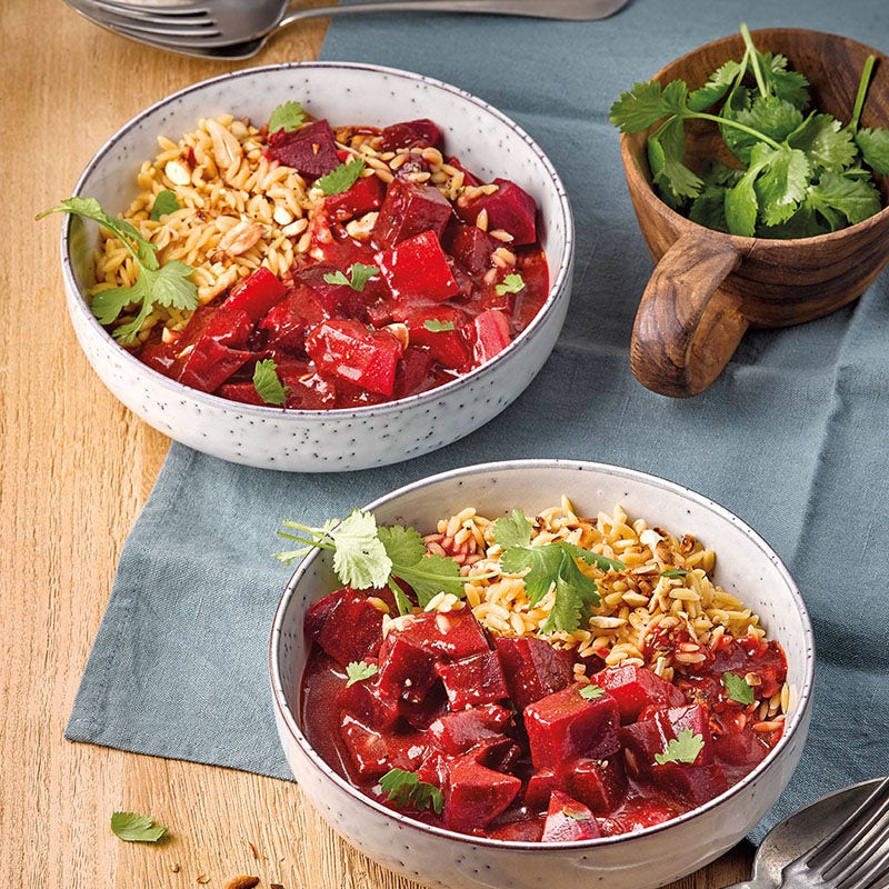 Rote-Bete-Curry mit Nussreis