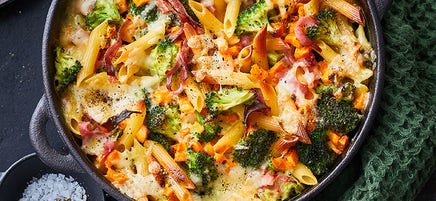 Nudel-Schinken-Gratin mit Brokkoli
