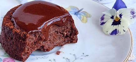 Vic's 5 minute chocolate puddings