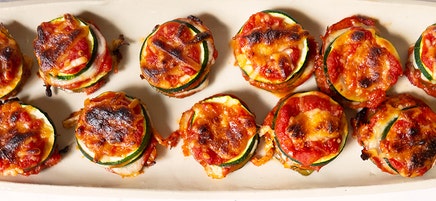 Zucchini-pepperoni pizza stacks