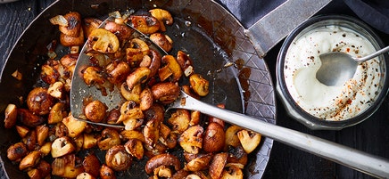 Champignons mit Knoblauchsauce