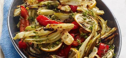 Fenouil et poivrons rôtis à l’ail et au citron