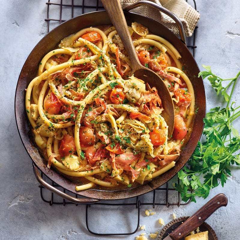 Bucatini all’Amatriciana mit Artischocken
