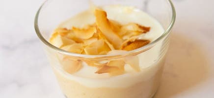 Parfait au beurre d'arachide et au yogourt grec