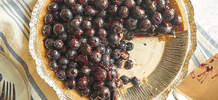 Fresh blueberry pie