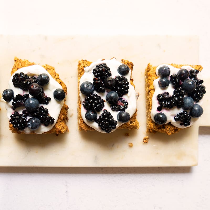 Air-fried oaty breakfast bars