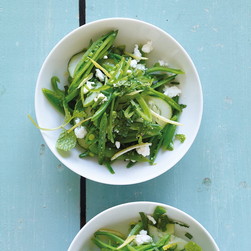 Zuckerschotensalat mit Schafskäse