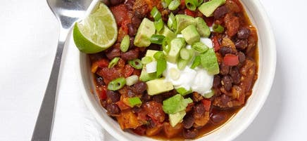 Smoky black bean and sweet potato chili