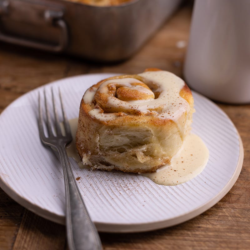 Apfel-Zimt-Schnecken mit Vanillesauce