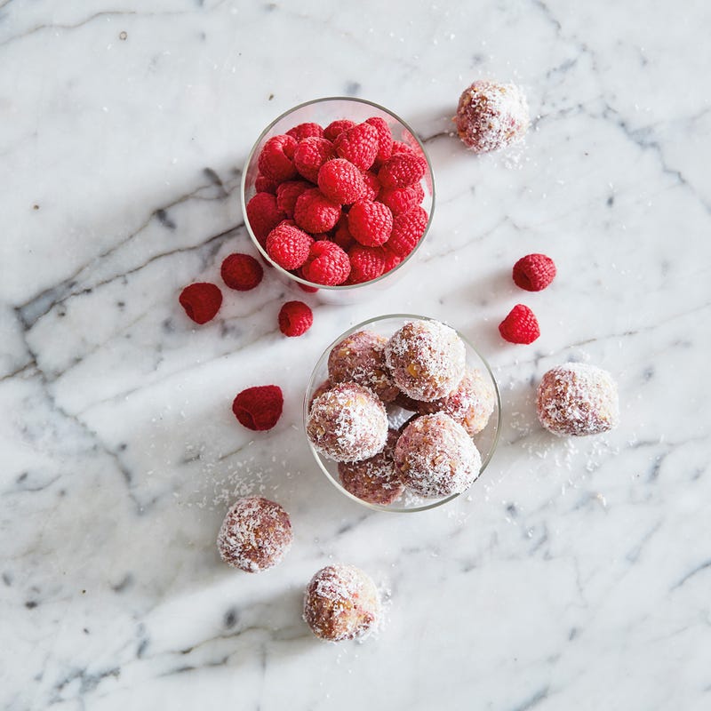 Himbeer-Zitronen Bliss Balls