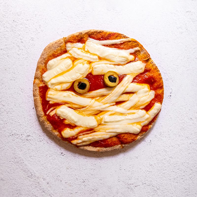 Photo of Mummy pita pizzas by WW