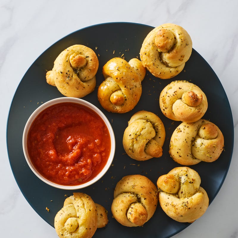 Photo of Two-ingredient dough pizzeria-style garlic knots by WW