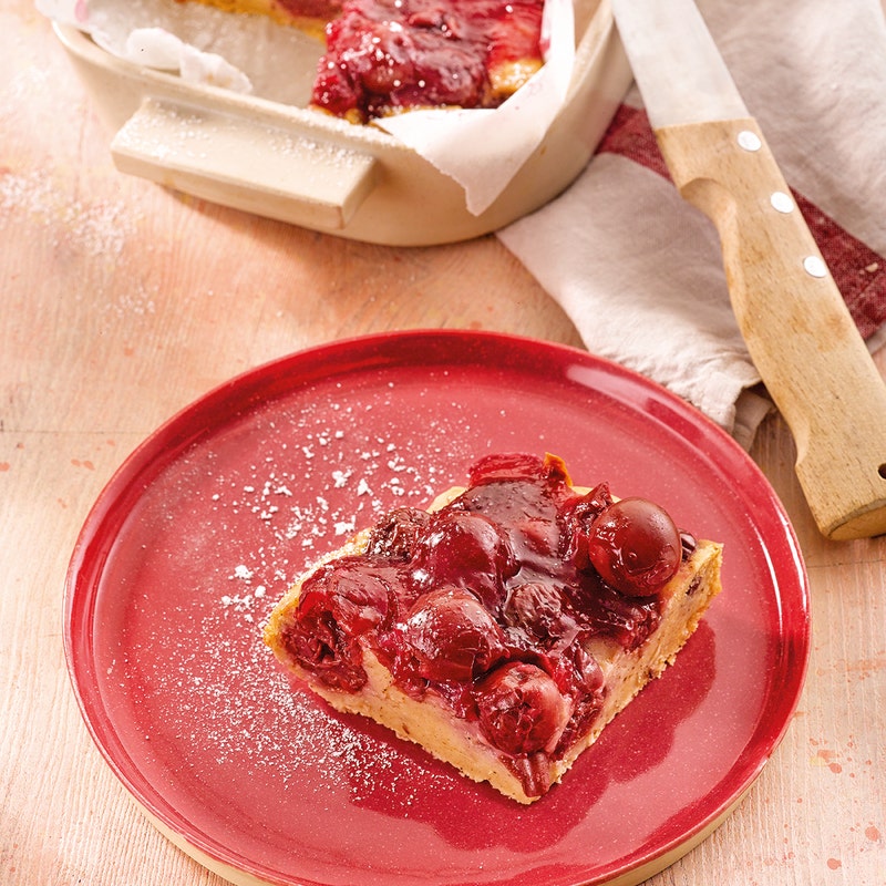Blondies mit Kirschen