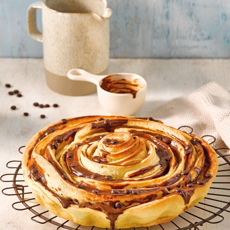 Zimtschnecken-Torte mit Mokkaglasur