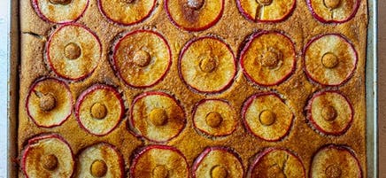 Four-Ingredient Cinnamon-Apple Sheet Pan Pancakes