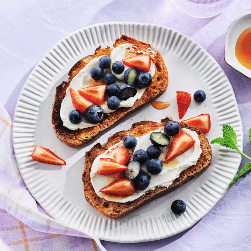 berries and cream cheese toast