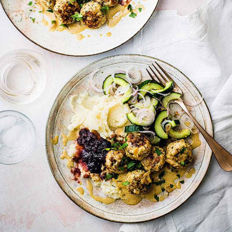 ViktVäktarna - Kalkonköttbullar med rotsellerimos och inlagd gurka