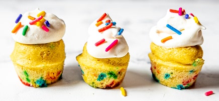 Mini funfetti cupcakes
