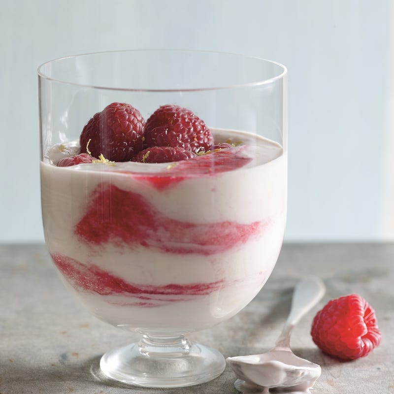 Photo de Mousse au miel et à la ricotta avec framboises prise par WW