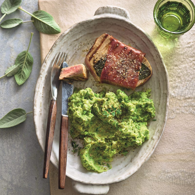 Photo de Steak de thon et sa purée de petits pois et brocoli prise par WW