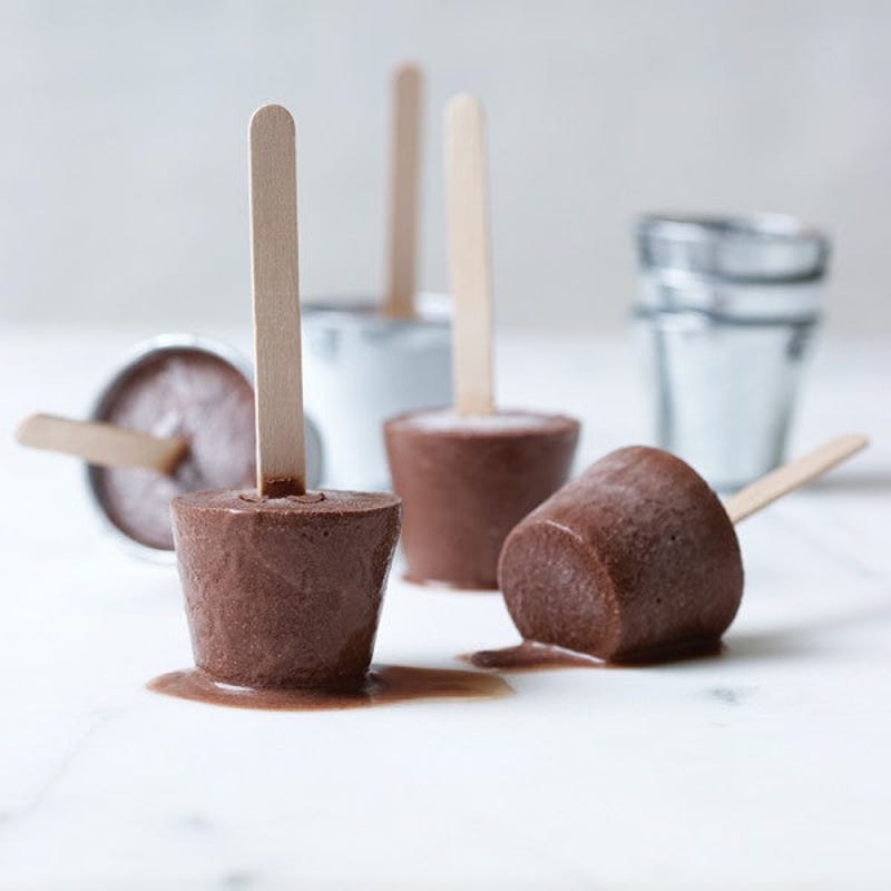 Photo de Sucettes au chocolat fondant par Daphne Oz par WW