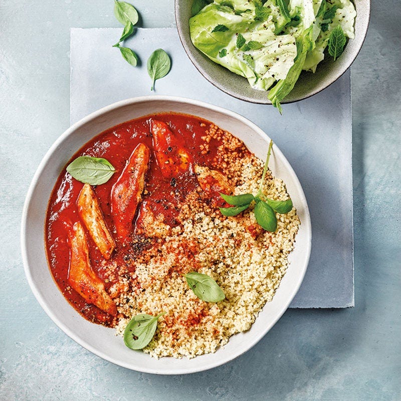 Couscous mit Tomaten-Chili-Hähnchen