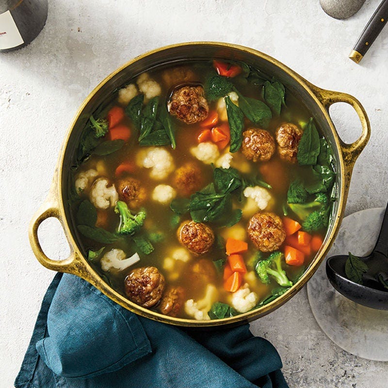 Gemüsesuppe mit Fleischbällchen