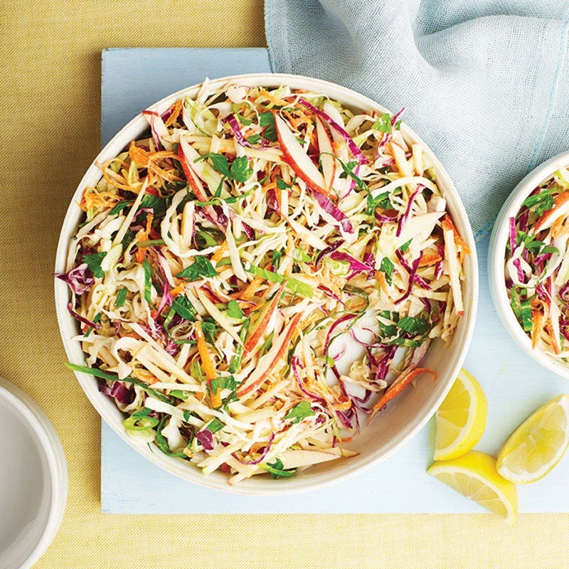 Zitroniger Krautsalat mit Äpfeln