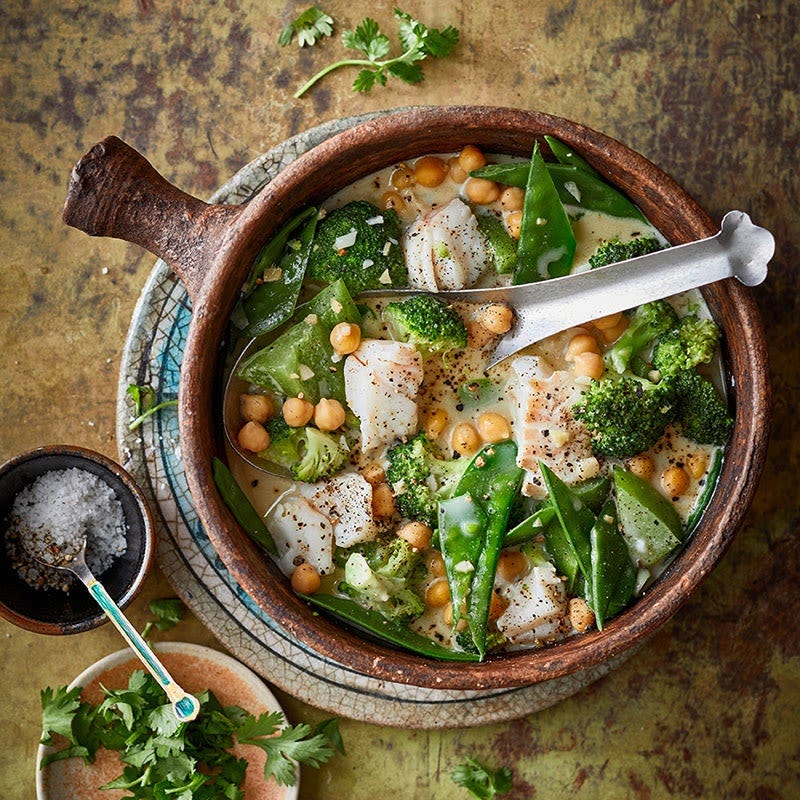 Grünes Fischcurry mit Kichererbsen